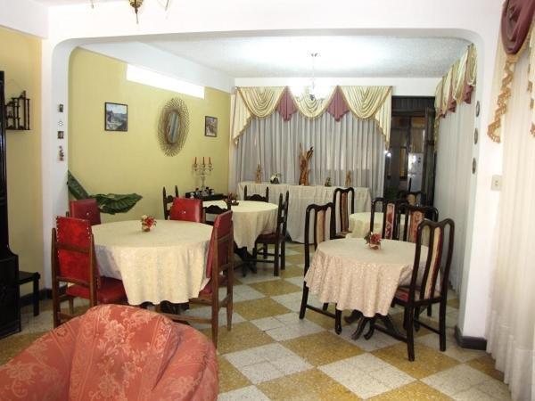טופיזה Hotel La Torre מראה חיצוני תמונה